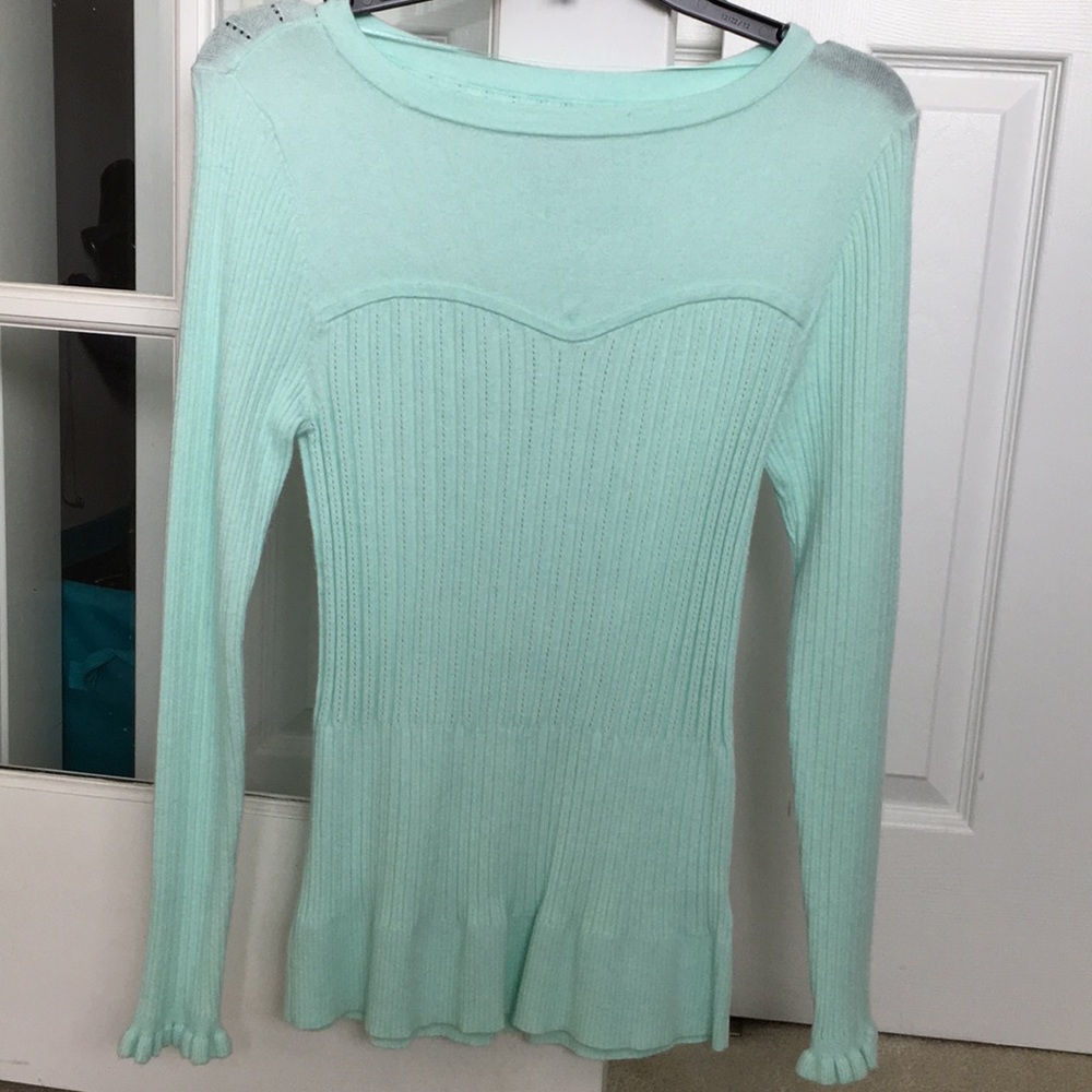 Sweater, pretty light green